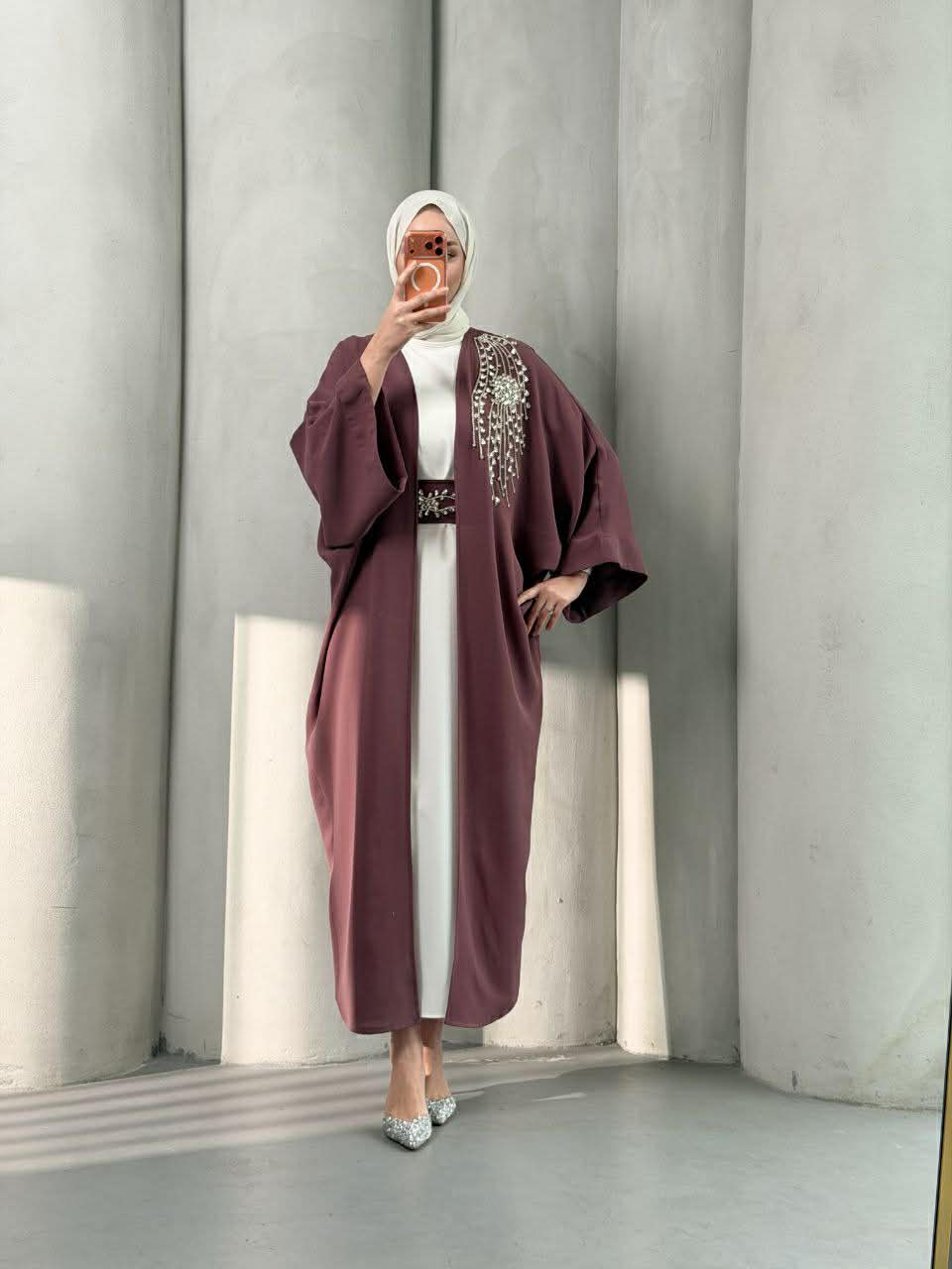 2-Piece Abaya Set with Belt